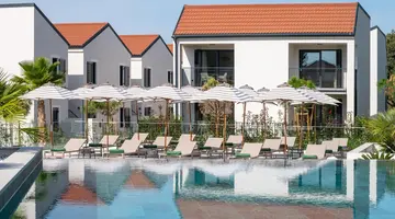 Molum Hotel & Residences