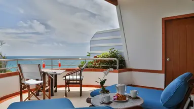MOM TRI'S VILLA ROYALE