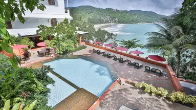 MOM TRI'S VILLA ROYALE