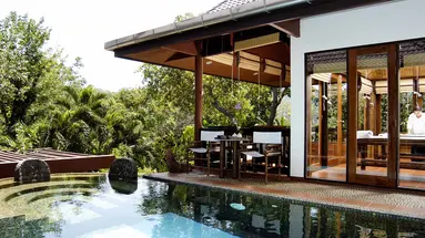MOM TRI'S VILLA ROYALE