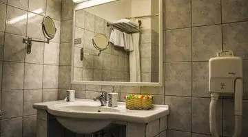 Mon Repos Hotel