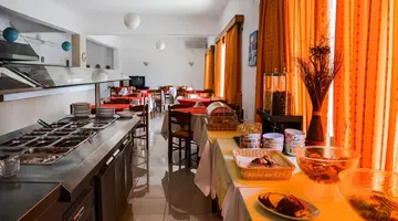 Mon Repos Hotel