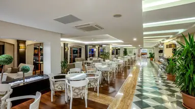 Monachus Hotel & SPA