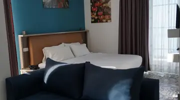 Monaco Hotel