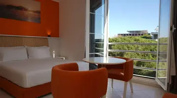 Monaco Hotel