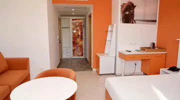 Monaco Hotel