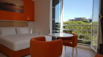 Monaco Hotel