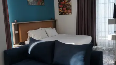 Monaco Hotel