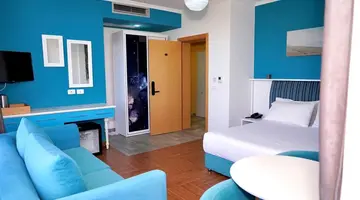 Monaco Hotel