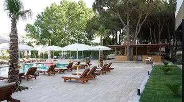 Monaco Hotel