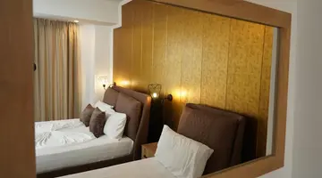 Monaco Hotel