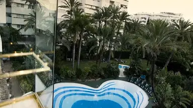 Monarque Sultan Aparthotel