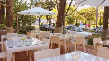 Monarque Sultan Aparthotel