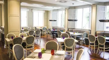 Monarque Sultan Aparthotel