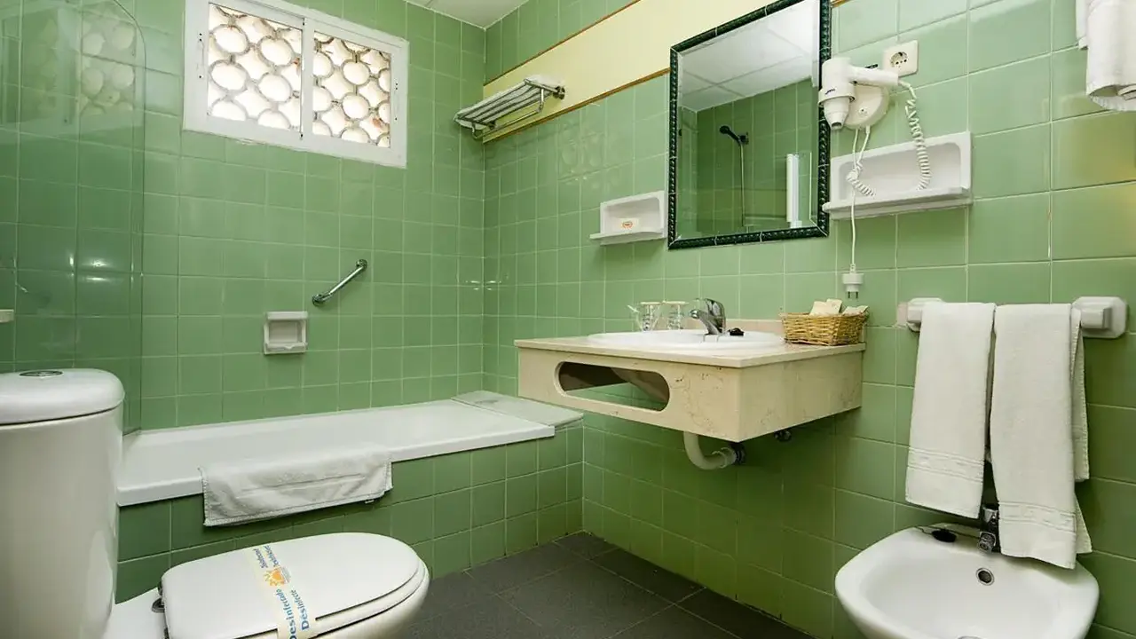 Monarque Sultan Aparthotel