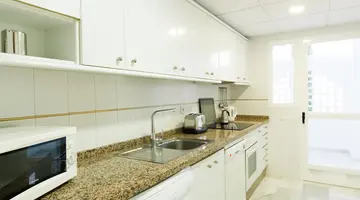 Monarque Sultan Aparthotel