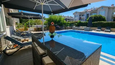 Moni Hotel