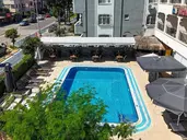 Moni Hotel