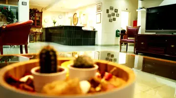 Moniatis Hotel