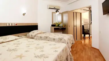 MONTE CARLO