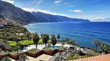 Monte Mar Palace