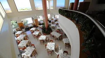 Monte Mar Palace