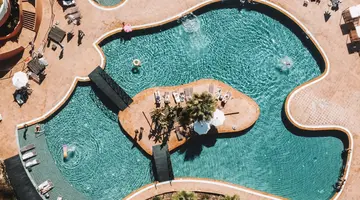 Monte Santo Resort