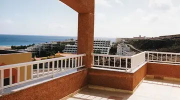 Monte Solana Villas by LIVVO