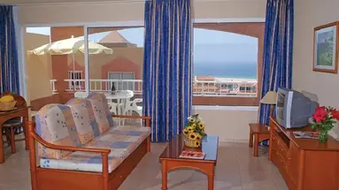 Monte Solana Villas by LIVVO