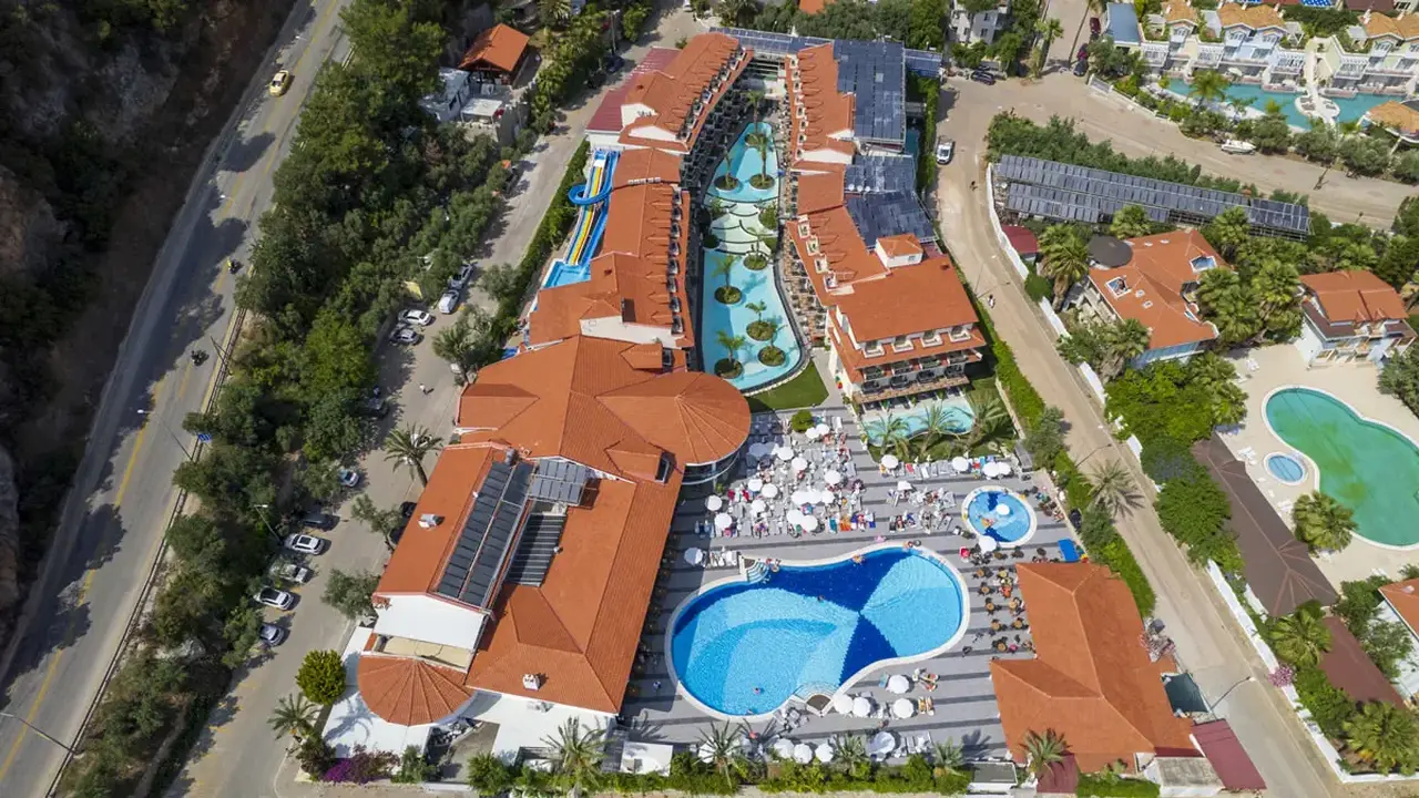MONTEBELLO RESORT HOTEL