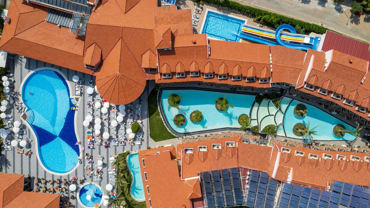 MONTEBELLO RESORT HOTEL
