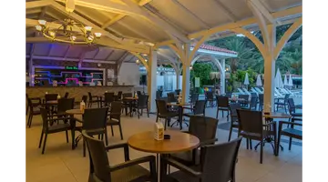MONTEBELLO RESORT HOTEL