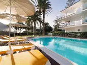 Montemayor Apartments