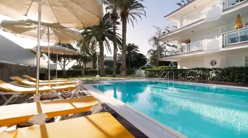 Montemayor Apartments