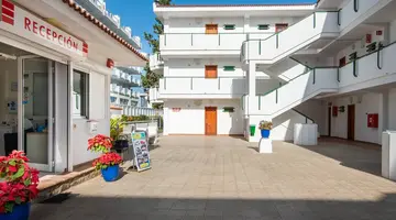 Montemayor Apartments