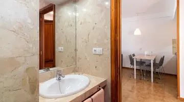 Montemayor Apartments