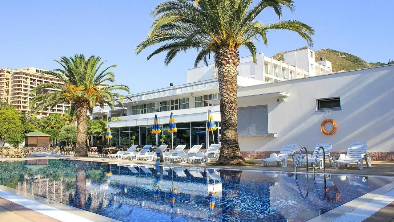 MONTENEGRO BEACH RESORT