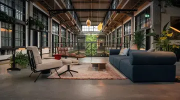 Montownia Lofts & Experience