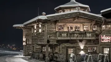Moonlight Apartments