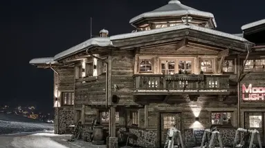 Moonlight Apartments