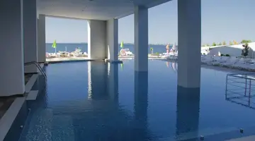 Moonlight hotel