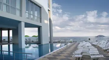 Moonlight hotel
