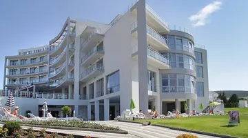 Moonlight hotel
