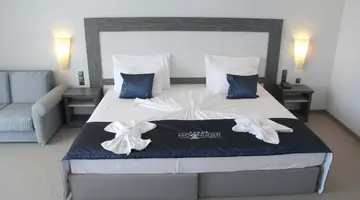 Moonlight hotel