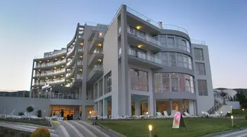 Moonlight Hotel