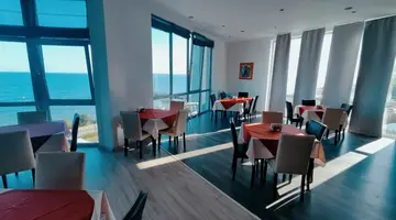Moonlight hotel