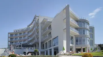 Moonlight hotel