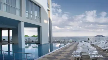 Moonlight hotel