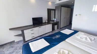 Moonlight hotel