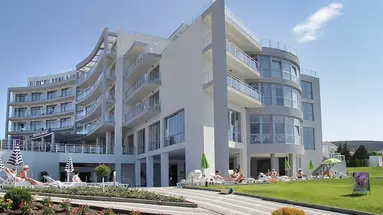 Moonlight hotel